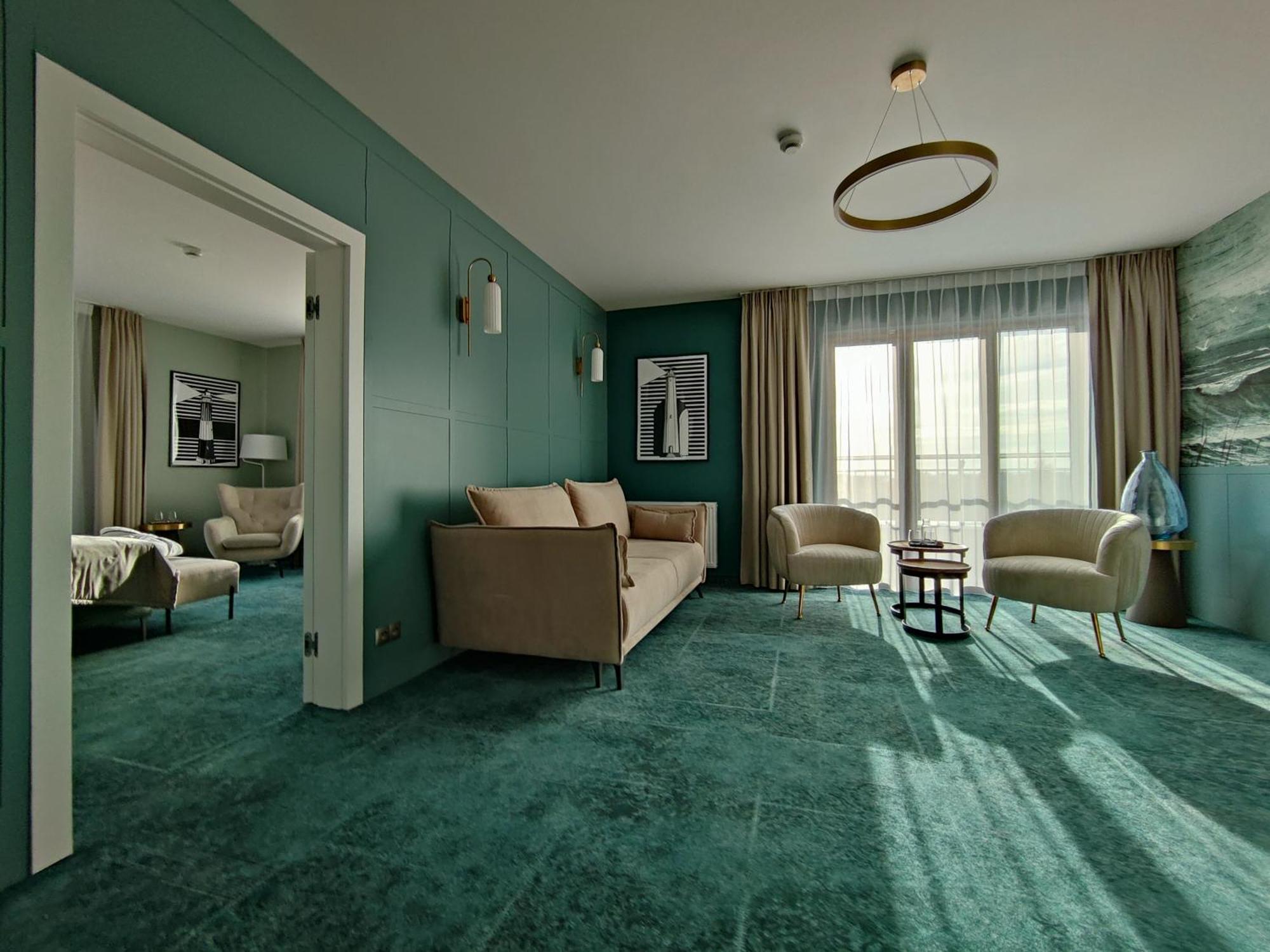 Hotel Szafir Jastrzębia Góra Екстериор снимка