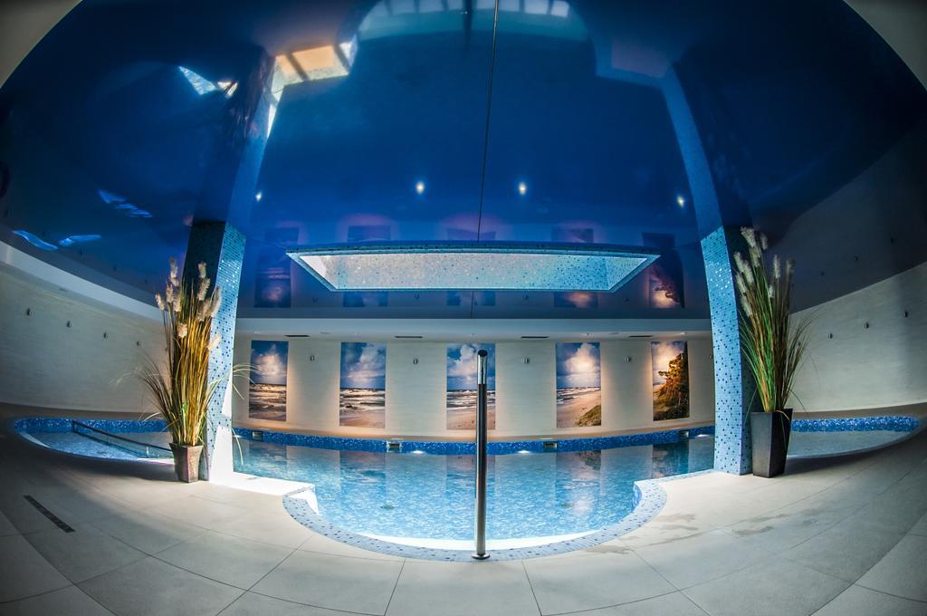 Hotel Szafir Jastrzębia Góra Екстериор снимка